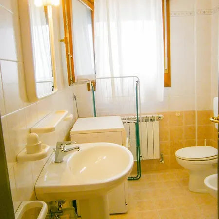 Mediterraneo - Agenzia Cocal * 카오를레