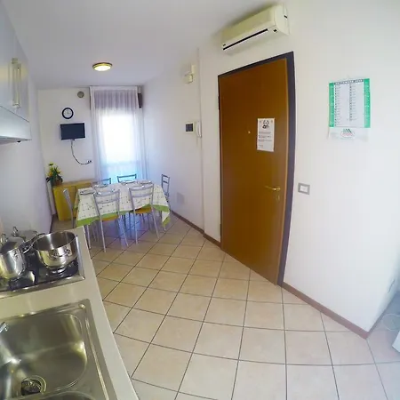 Mediterraneo - Agenzia Cocal 카오를레