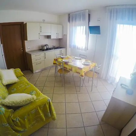 아파트 Mediterraneo - Agenzia Cocal