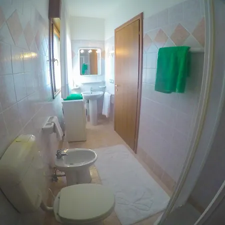 Mediterraneo - Agenzia Cocal 아파트 카오를레