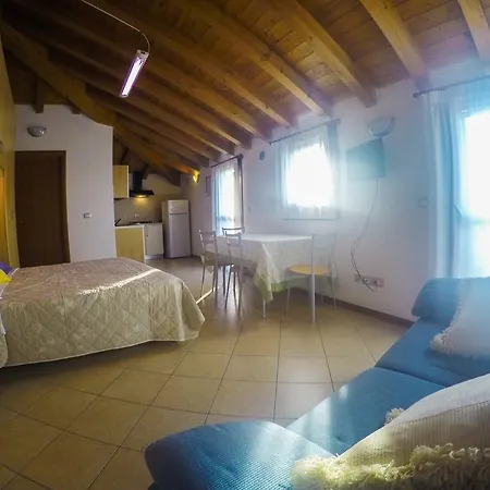 Mediterraneo - Agenzia Cocal * 카오를레